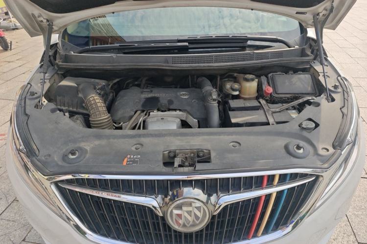 Used Buick GL8 2017 ES 28T Luxury Model China V Standard Engine Bay