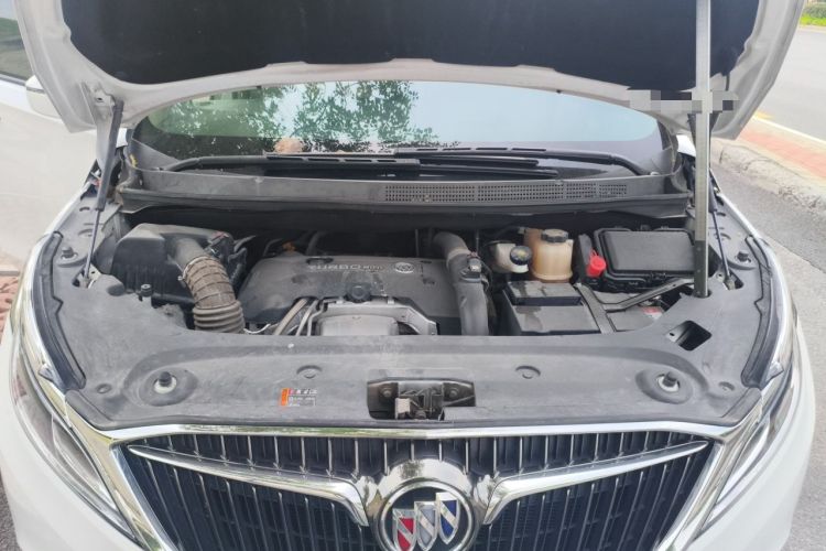 Used Buick GL8 2017 ES 28T Luxury Model China V Standard Engine Bay