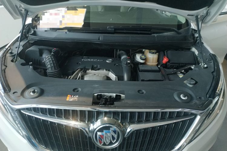 Used Buick GL8 2017 ES 28T Comfort Model China V Standard Engine Bay