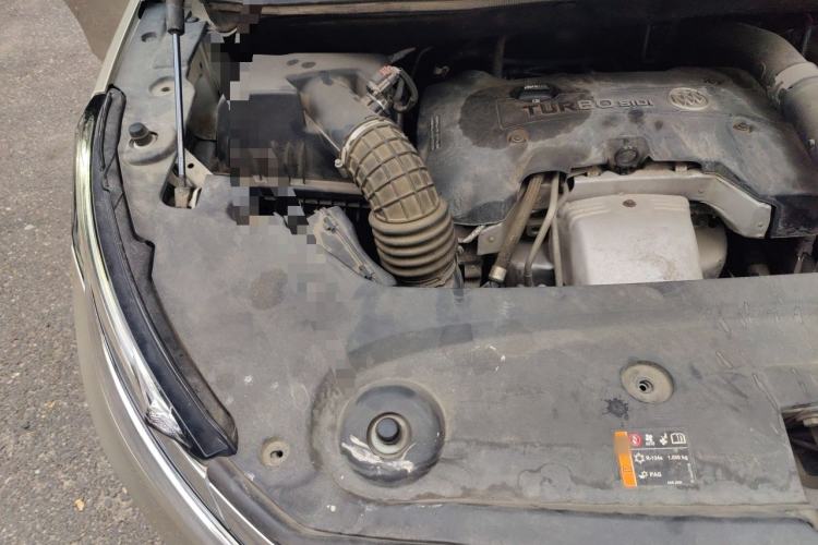 Used Buick GL8 2017 ES 28T Luxury Model China V Standard Engine Bay Right