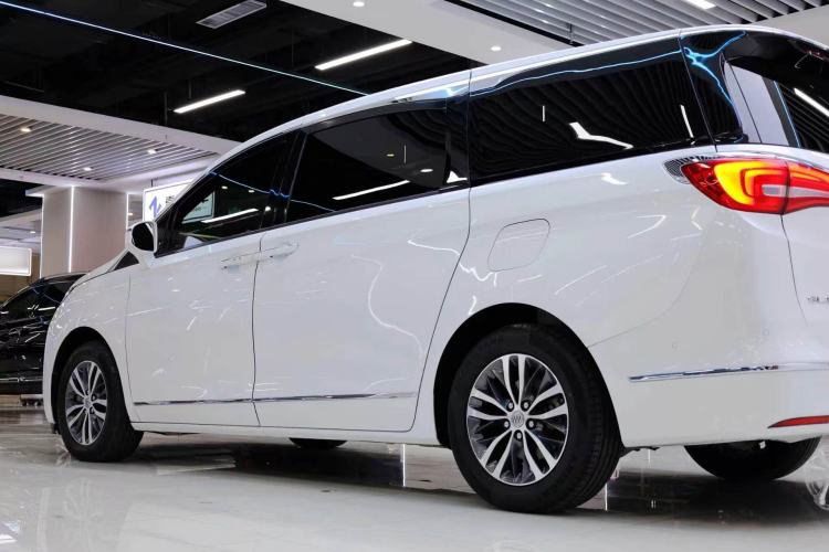 Used Buick GL8 2017 ES 28T Flagship Model China V Standard Exterior 11