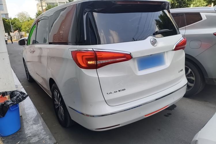 Used Buick GL8 2017 ES 28T Flagship Model China V Standard Exterior 2