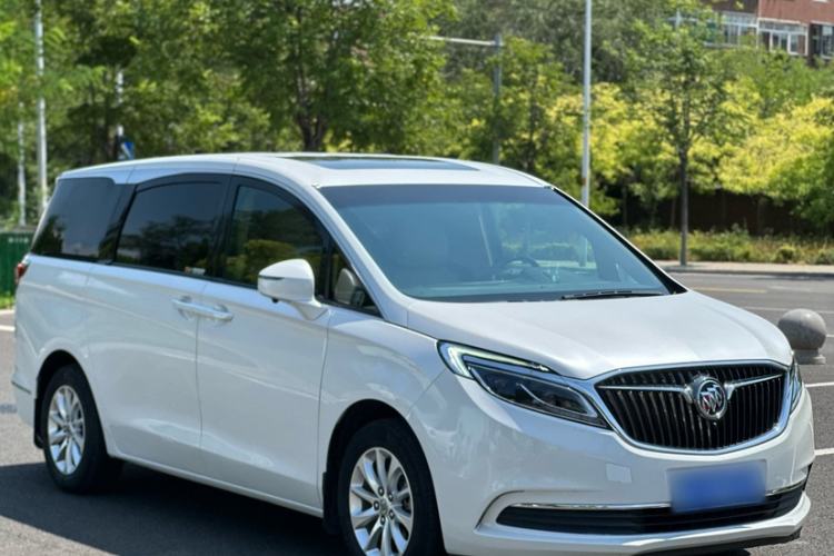 Used Buick GL8 2017 ES 28T Premium Version China V Standard Exterior 2