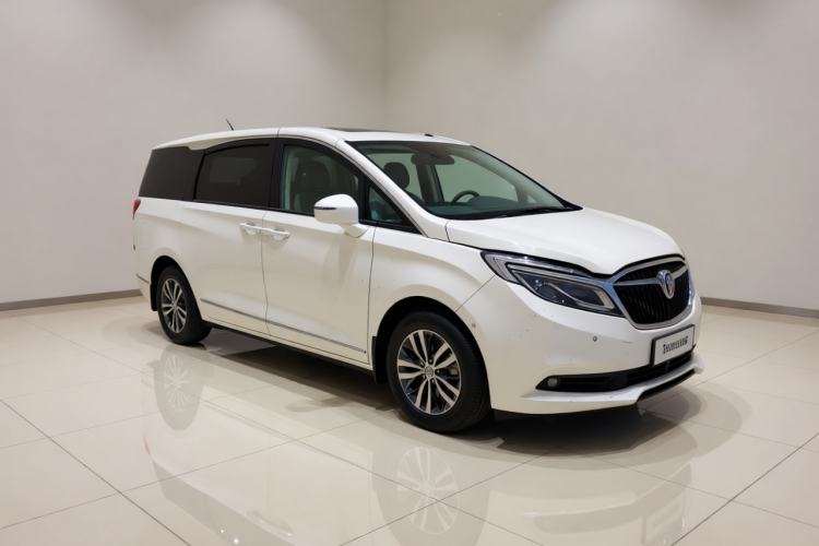 Used Buick GL8 2017 ES 28T Flagship Model China V Standard Exterior 2