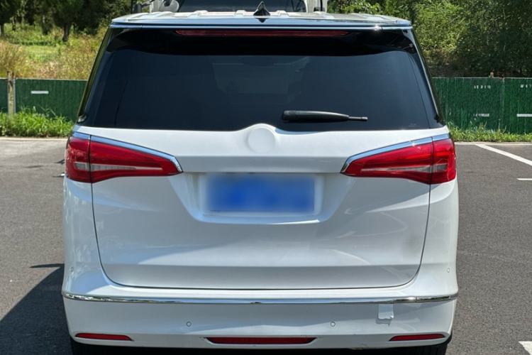 Used Buick GL8 2017 ES 28T Premium Version China V Standard Exterior 4