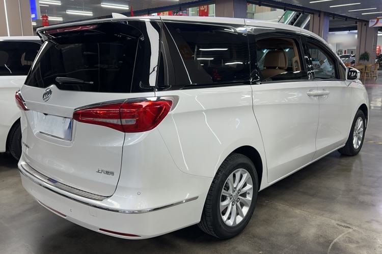Used Buick GL8 2017 ES 28T Premium Version China V Standard Exterior 4