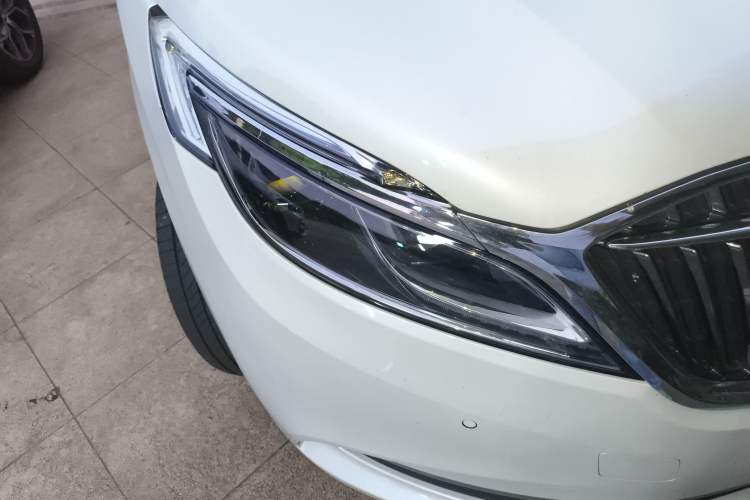 Used Buick GL8 2017 ES 28T Flagship Model China V Standard Exterior 6