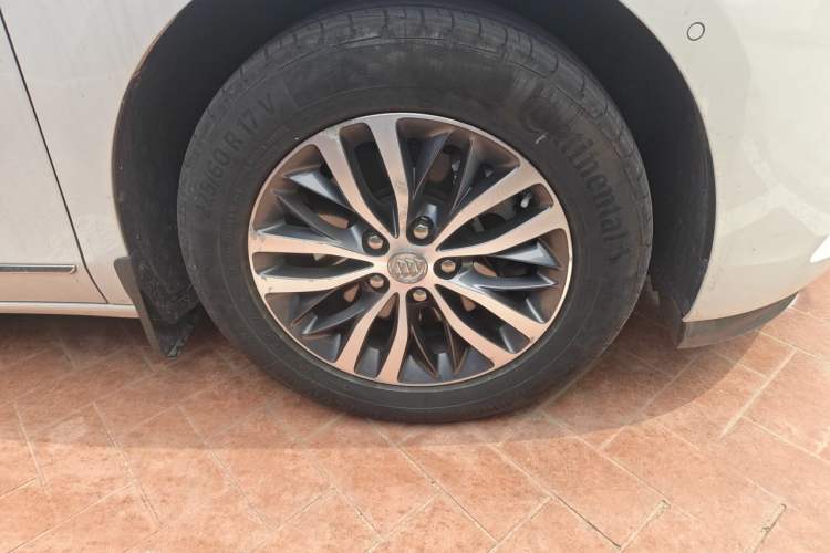Used Buick GL8 2017 ES 28T Flagship Model China V Standard Exterior 7