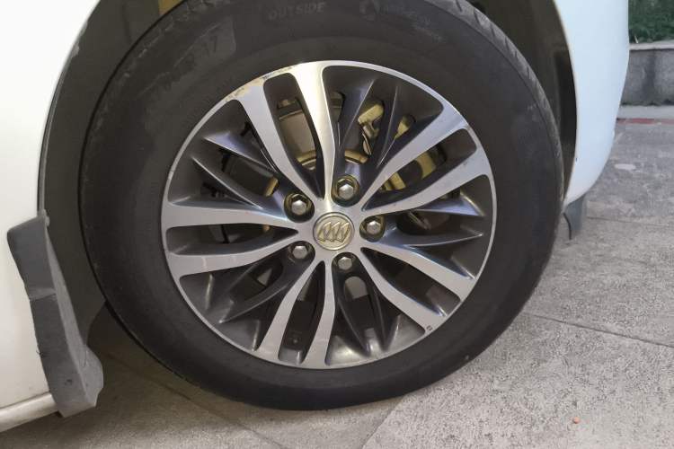 Used Buick GL8 2017 ES 28T Flagship Model China V Standard Exterior 7