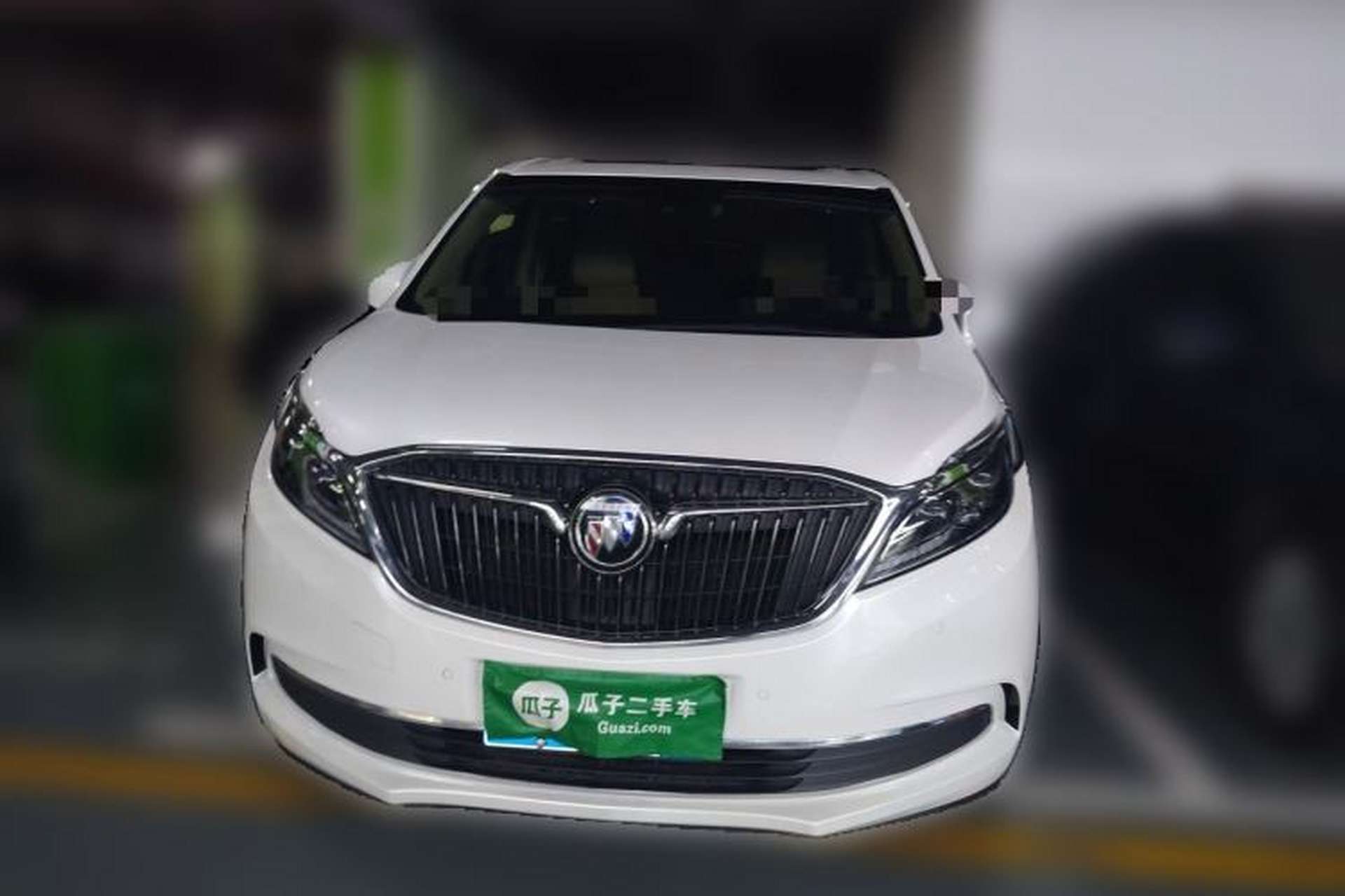 Used Buick GL8 2017 ES 28T Flagship Model China V Standard Front