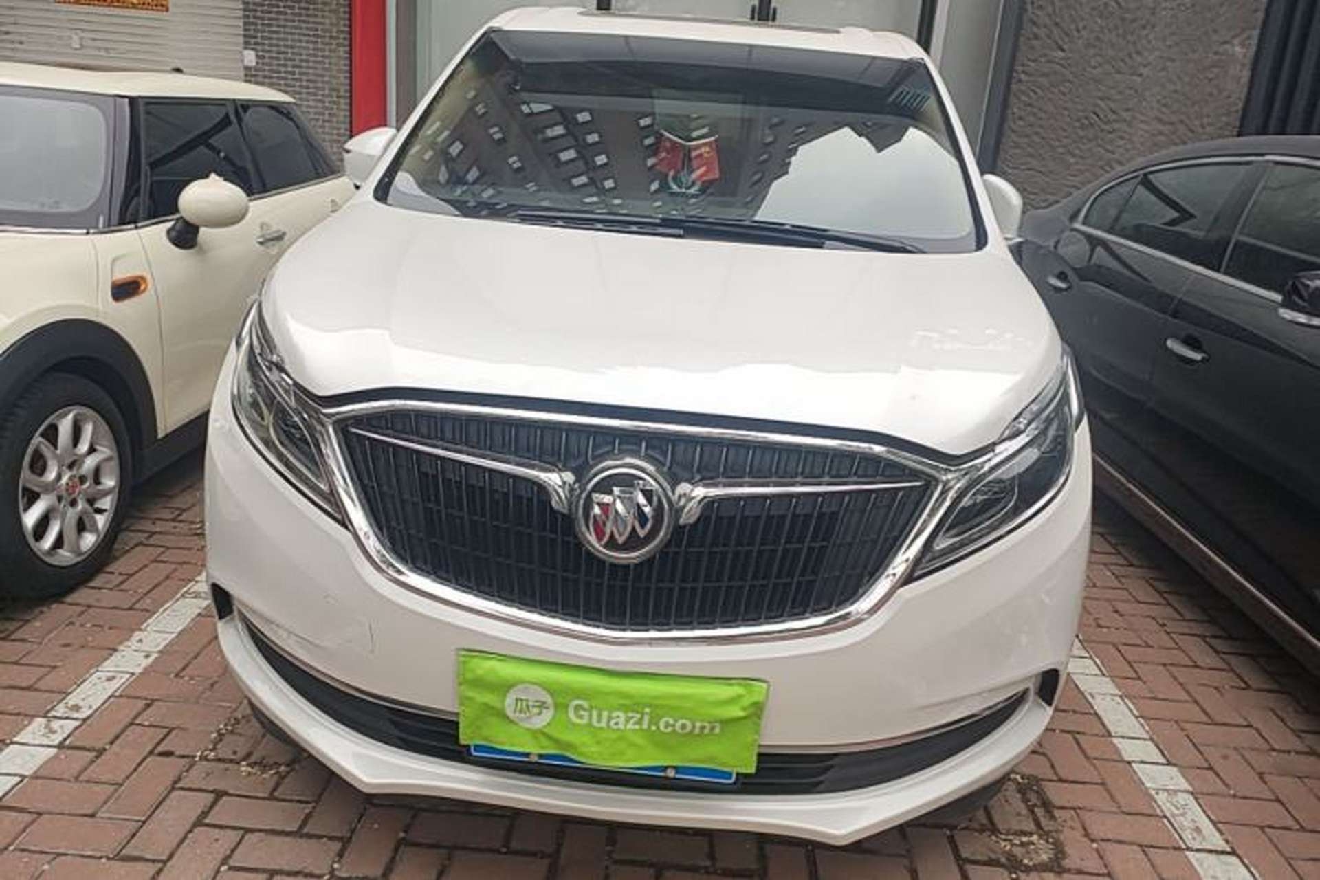 Used Buick GL8 2017 ES 28T Premium Version China V Standard Front