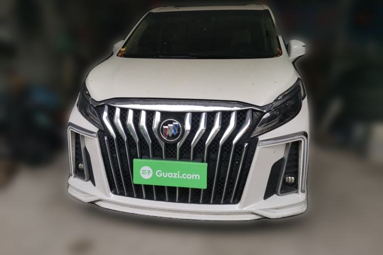 Used Buick GL8 2017 ES 28T Flagship Model China V Standard Front
