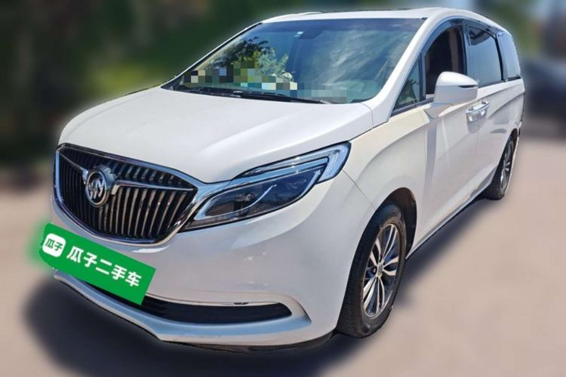 Used Buick GL8 2017 ES 28T Luxury Model China V Standard Front Left 45 Deg