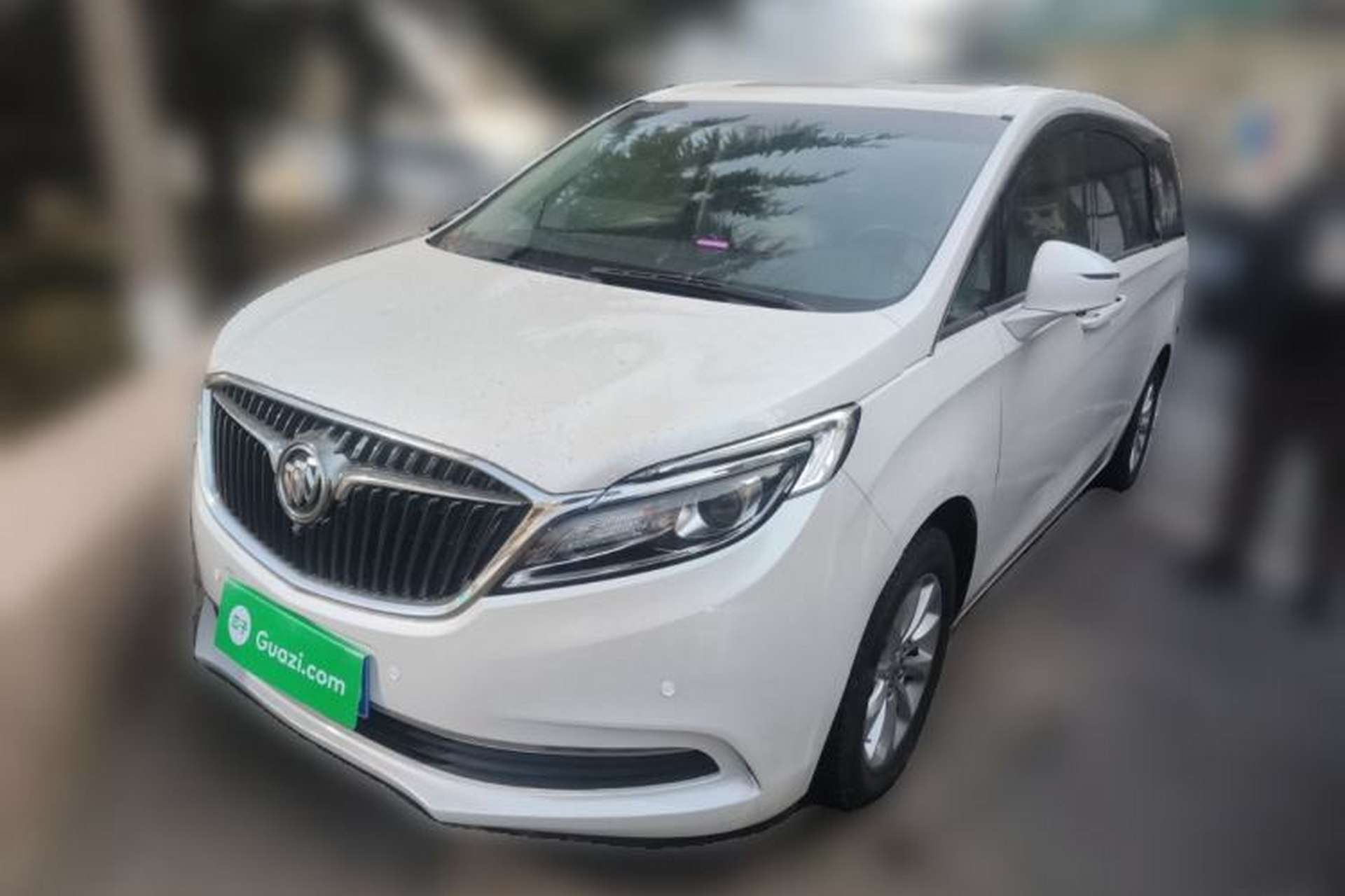 Used Buick GL8 2017 ES 28T Comfort Model China V Standard Front Left 45 Deg