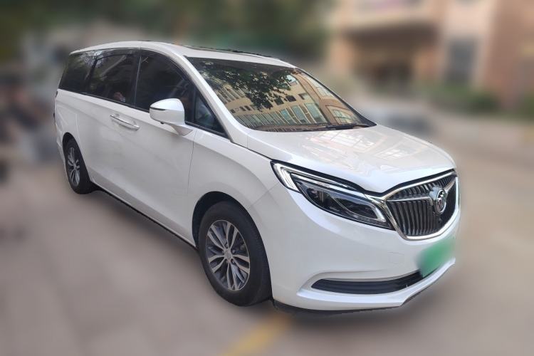 Used Buick GL8 2017 ES 28T Luxury Model China V Standard Front Right 45 Deg