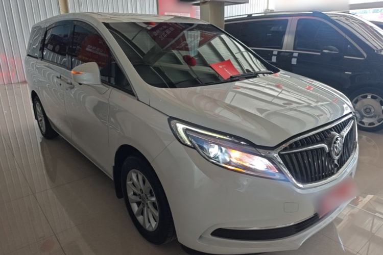 Used Buick GL8 2017 ES 28T Comfort Model China V Standard Front Right 45 Deg