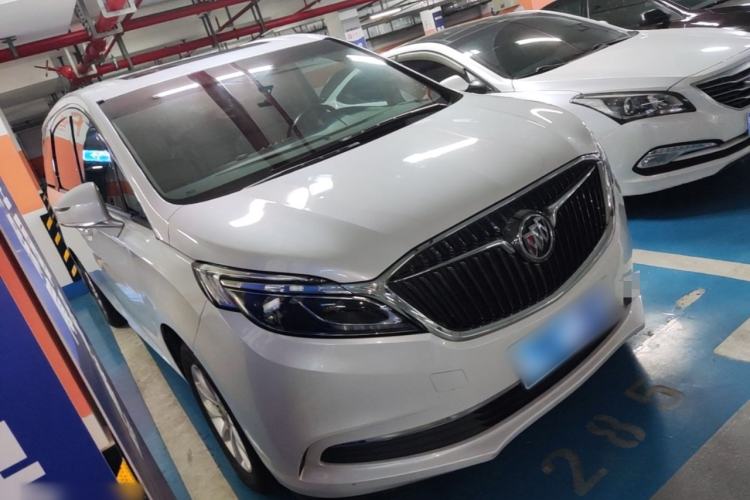 Used Buick GL8 2017 ES 28T Premium Version China V Standard Front Right 45 Deg