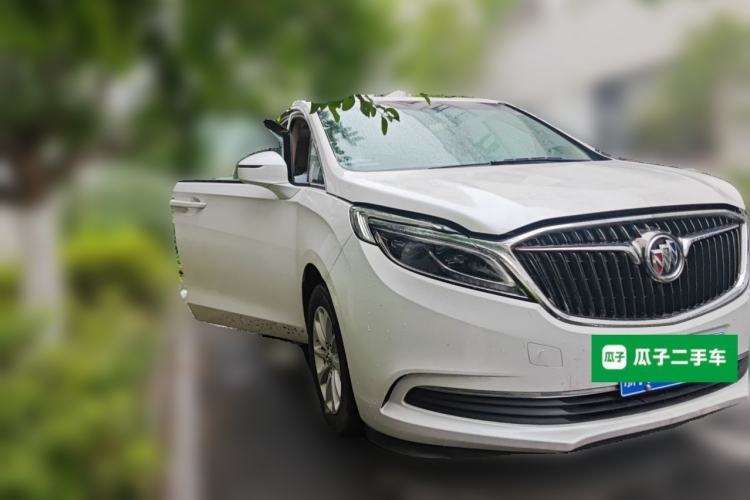 Used Buick GL8 2017 ES 28T Premium Version China V Standard Front Right 45 Deg