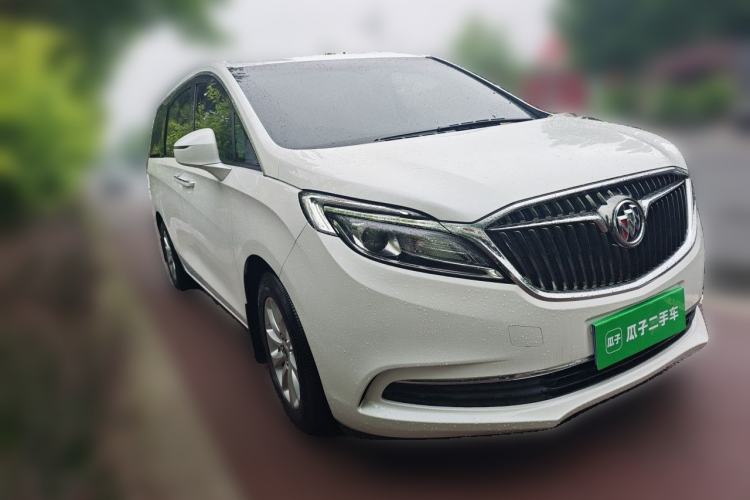Used Buick GL8 2017 ES 28T Comfort Model China V Standard Front Right 45 Deg
