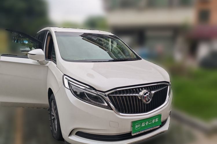 Used Buick GL8 2017 ES 28T Luxury Model China V Standard Front Right 45 Deg