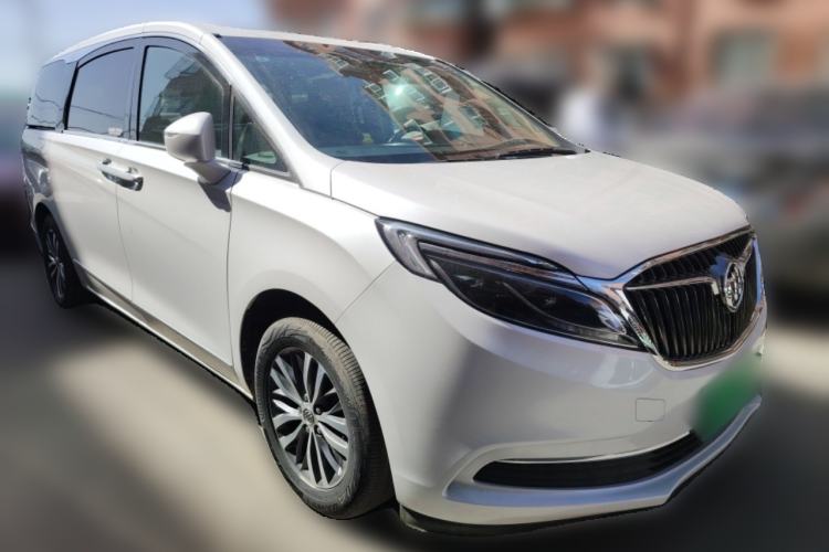 Used Buick GL8 2017 ES 28T Luxury Model China V Standard Front Right 45 Deg