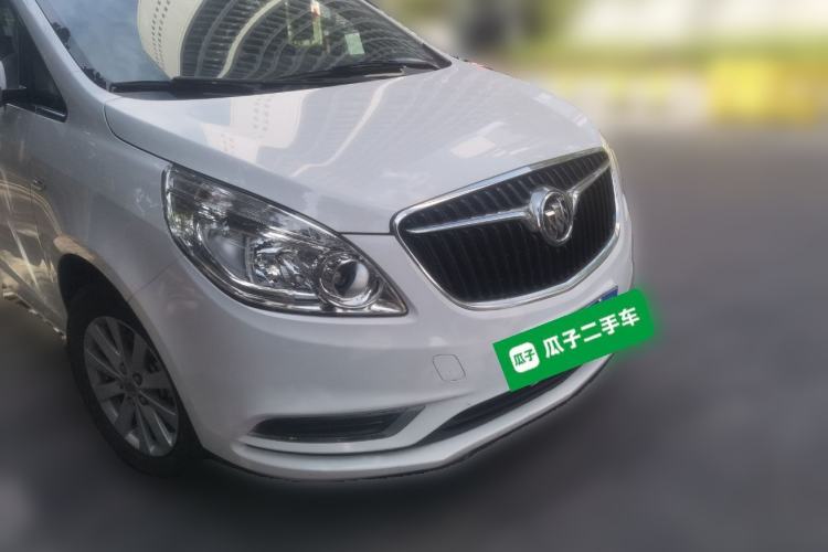 Used Buick GL8 2017 25S Comfort Version China V Standard Front Right 45 Deg