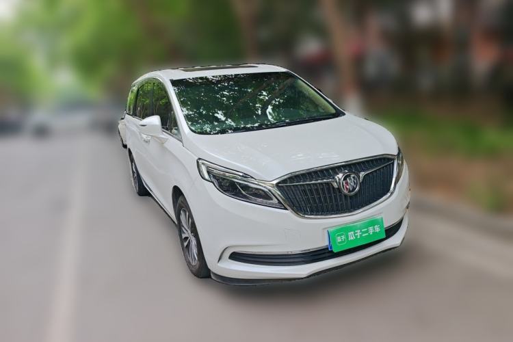 Used Buick GL8 2017 ES 28T Luxury Model China V Standard Front Right 45 Deg
