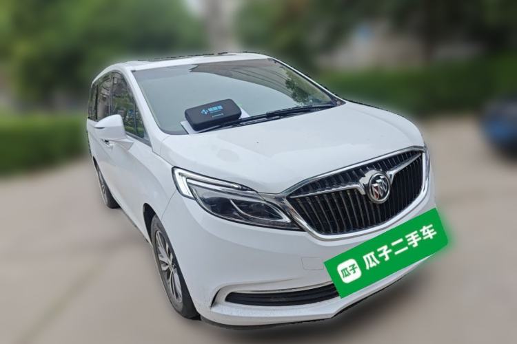 Used Buick GL8 2017 ES 28T Luxury Model China V Standard Front Right 45 Deg