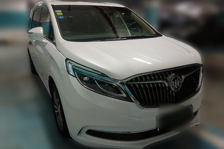 Used Buick GL8 2017 ES 28T Luxury Model China V Standard Front Right 45 Deg