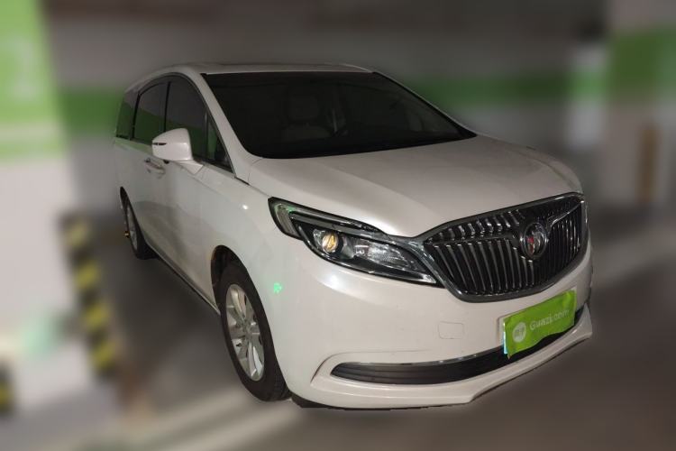 Used Buick GL8 2017 ES 28T Comfort Model China V Standard Front Right 45 Deg
