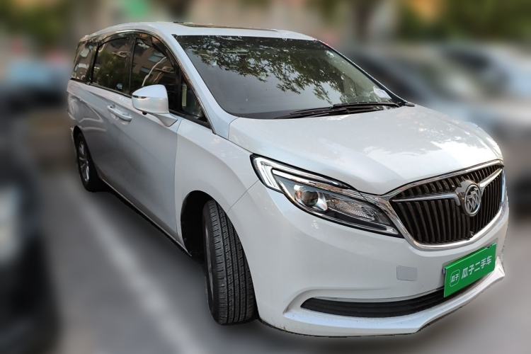 Used Buick GL8 2017 ES 28T Comfort Model China V Standard Front Right 45 Deg