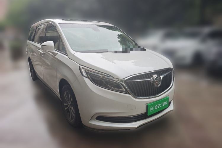 Used Buick GL8 2017 ES 28T Luxury Model China V Standard Front Right 45 Deg