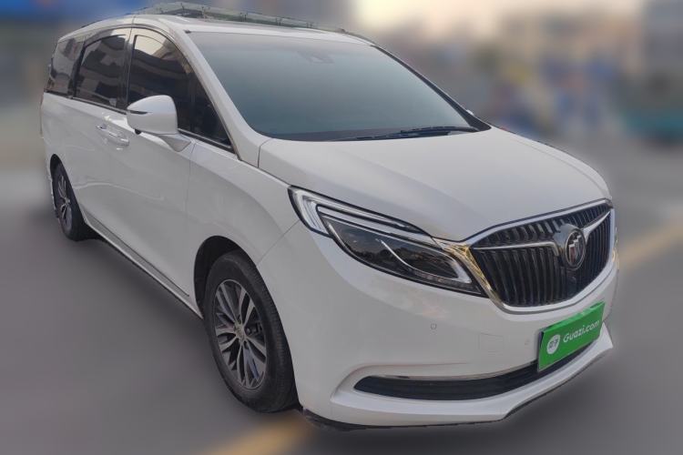 Used Buick GL8 2017 ES 28T Flagship Model China V Standard Front Right 45 Deg