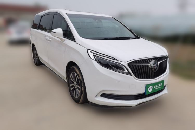 Used Buick GL8 2017 ES 28T Flagship Model China V Standard Front Right 45 Deg
