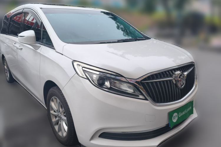 Used Buick GL8 2017 ES 28T Comfort Model China V Standard Front Right 45 Deg