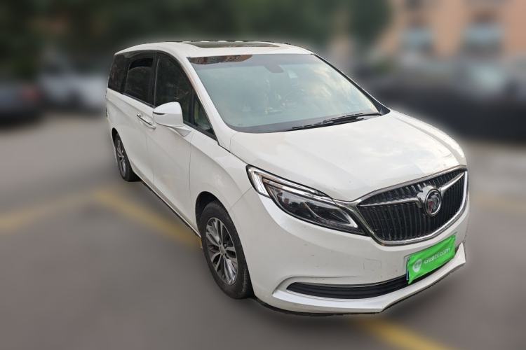 Used Buick GL8 2017 ES 28T Luxury Model China V Standard Front Right 45 Deg