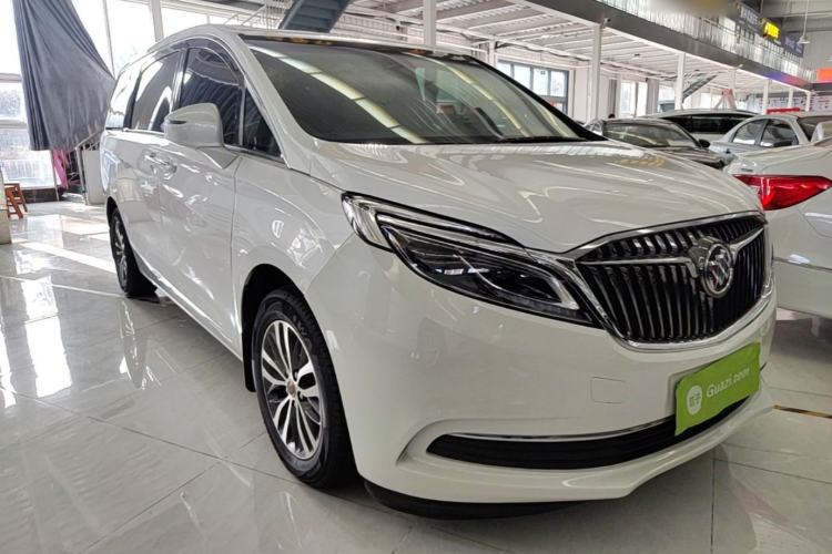 Used Buick GL8 2017 ES 28T Luxury Model China V Standard Front Right 45 Deg