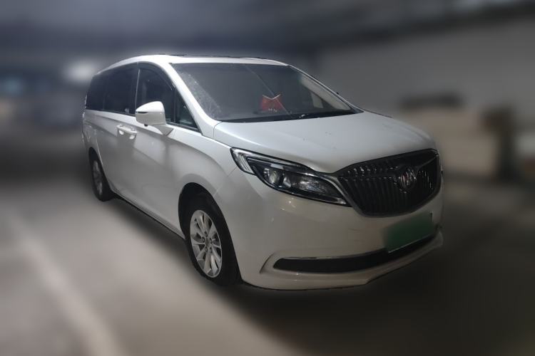 Used Buick GL8 2017 ES 28T Comfort Model China V Standard Front Right 45 Deg