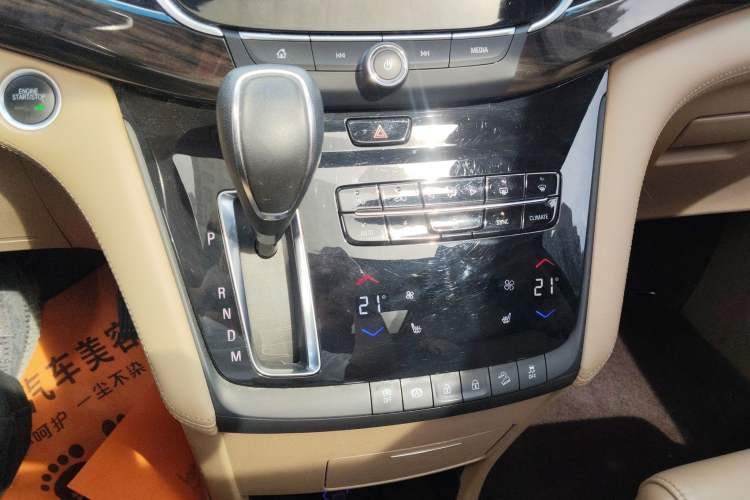 Used Buick GL8 2017 ES 28T Luxury Model China V Standard Gear Lever