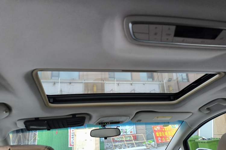 Used Buick GL8 2017 ES 28T Comfort Model China V Standard Headliner