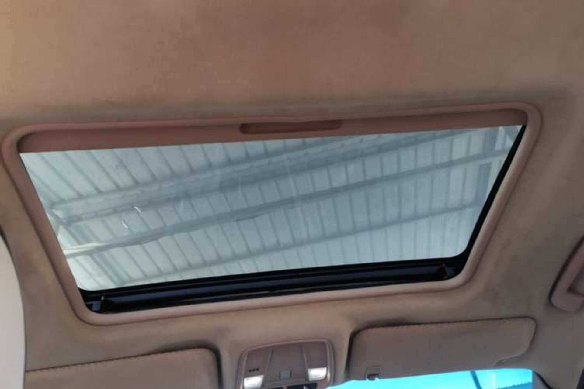 Used Buick GL8 2017 ES 28T Comfort Model China V Standard Headliner
