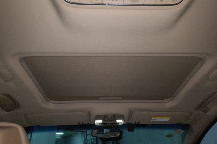 Used Buick GL8 2017 ES 28T Flagship Model China V Standard Headliner