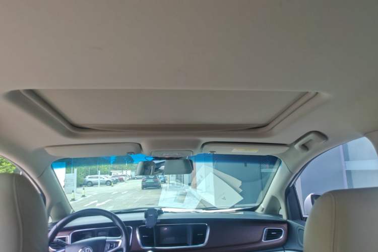 Used Buick GL8 2017 25S Luxury Version China V Standard Headliner