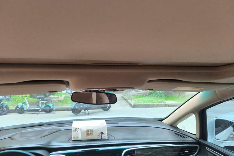 Used Buick GL8 2017 ES 28T Luxury Model China V Standard Headliner