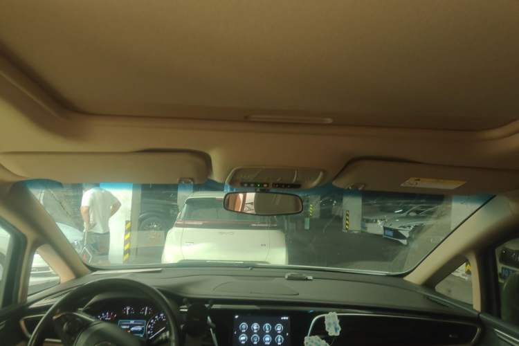 Used Buick GL8 2017 ES 28T Premium Version China V Standard Headliner