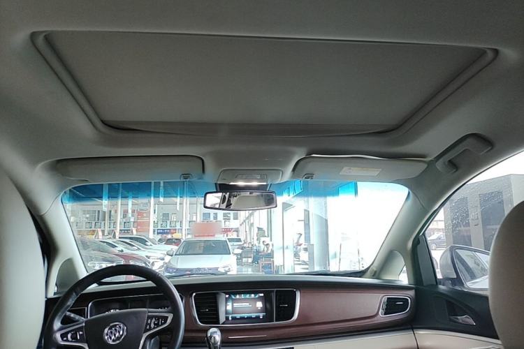 Used Buick GL8 2017 25S Luxury Version China V Standard Headliner