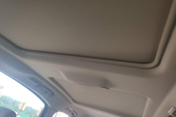 Used Buick GL8 2017 ES 28T Premium Version China V Standard Headliner