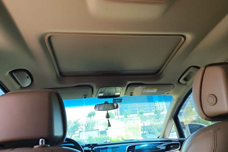 Used Buick GL8 2017 ES 28T Premium Version China V Standard Headliner
