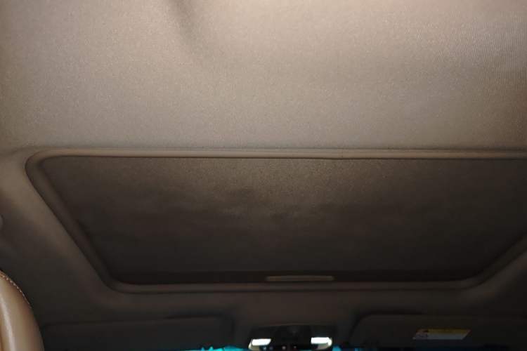 Used Buick GL8 2017 ES 28T Luxury Model China V Standard Headliner
