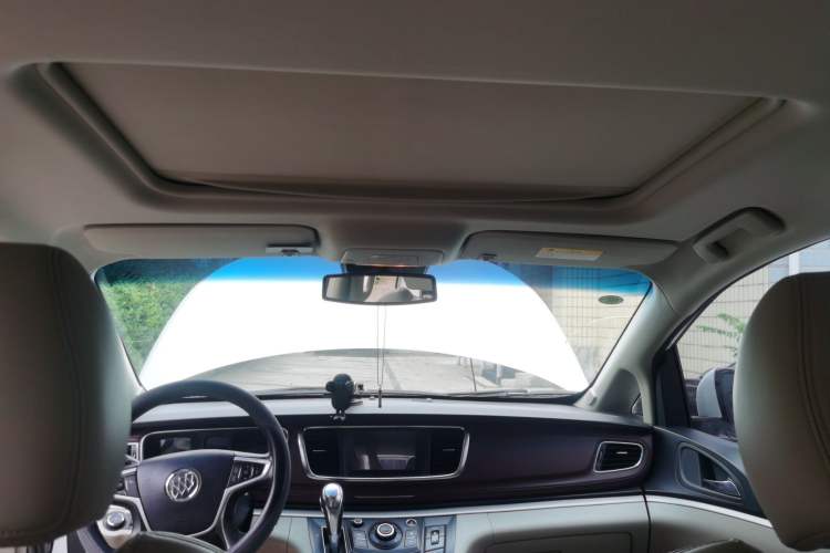 Used Buick GL8 2017 25S Luxury Version China V Standard Headliner